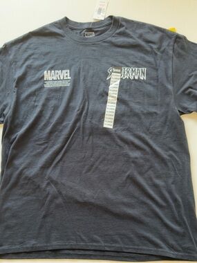 NWT Marvel Spider-Man Graphic Tee - Black Size XL (KB4)